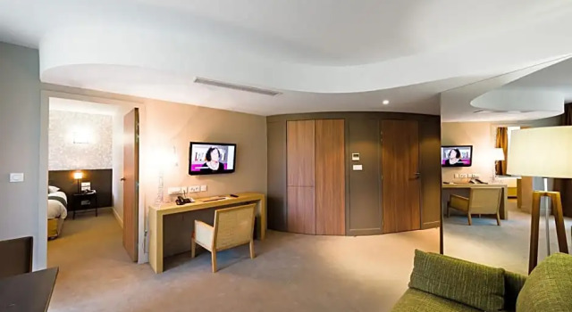 Семейный полулюкс Moulin de Vernègues Hôtel & Spa