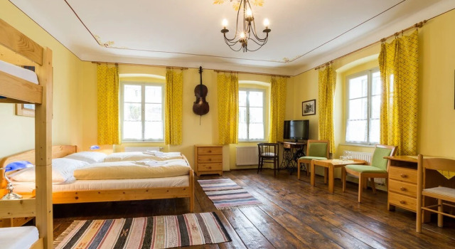 Номер Standard Pension Gardena Kaplická 21