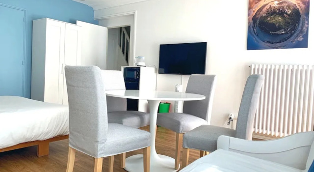 La Chambre Bleue, Забронировать Отель Отели Sarthe с парковкой, Парковка