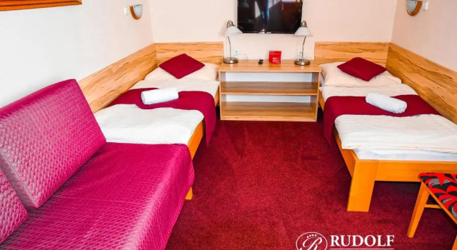 Трёхместный номер Standard Hotel Rudolf