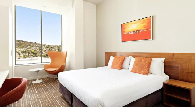 Номер Standard с 2 комнатами Mantra Charles Hotel