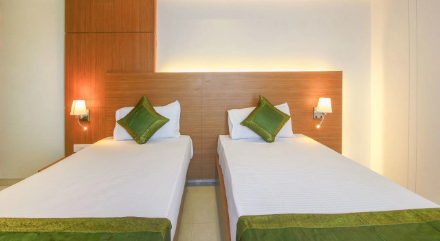 Hotel Laxvas- The Business Hotel, Забронировать Отель Отели штата Махараштры 3 звезды, 3*