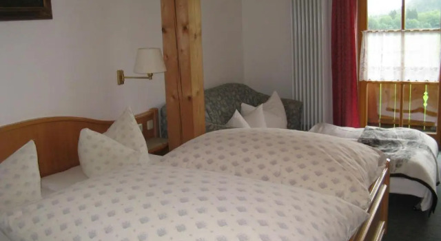 Четырёхместный номер Standard Alpenhotel Allgäu