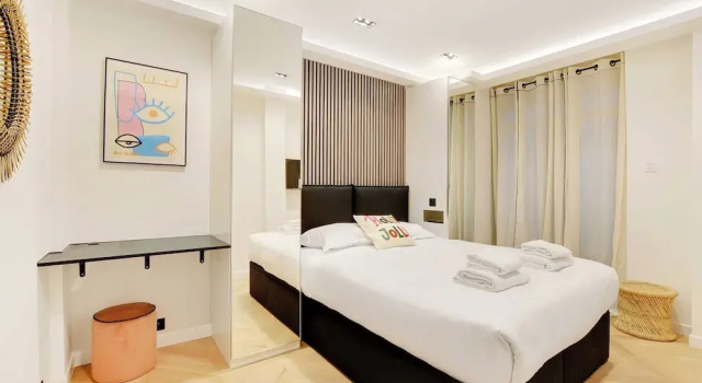 Elegant Apartment - 2br/6p - Le Marais, Забронировать Апартаменты/квартира Отели Парижа с парковкой, рядом с Mémorial de la Shoah, Парковка