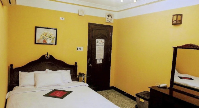Номер Standard La Suisse Hotel