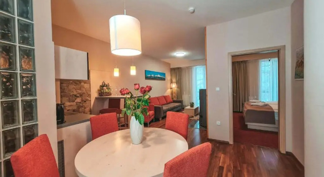 Апартаменты Premium Hotel CROCUS