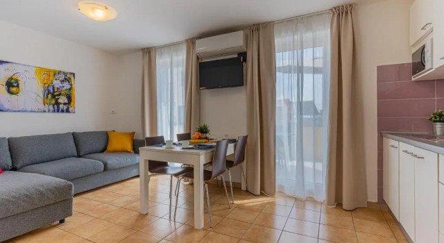 Apartments Dolac, Prenota Appartamento Nerezine (Neresine) 