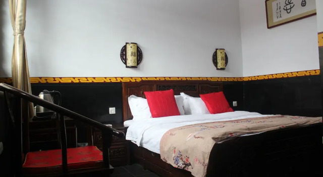 Номер Standard City Wall Old House.Ji Residence