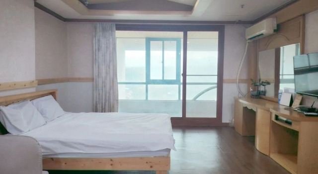 Семейный номер Standard с видом на горы Ocean Valley Resort