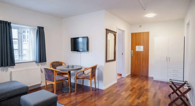 Четырёхместный номер Standard Hotel Marselis