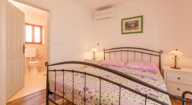 Villa Polonijo, Varaa Villa Hotellit Kvarner Islands uima-altaalla, Uima-allas