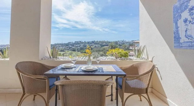 Апартаменты с видом на горы Luxe Apartments Hotel del Golf - Las Brisas Marbella