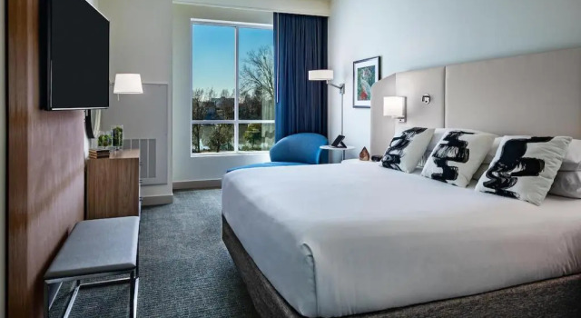 Двухместный номер Deluxe Crowne Plaza North Augusta, by IHG