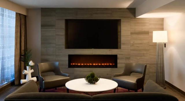 Отель Hilton Washington DC National Mall The Wharf