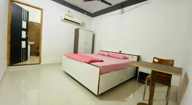 OYO Mayura Guest House, Rezerwuj Pensjonat Sonīpat Haryana