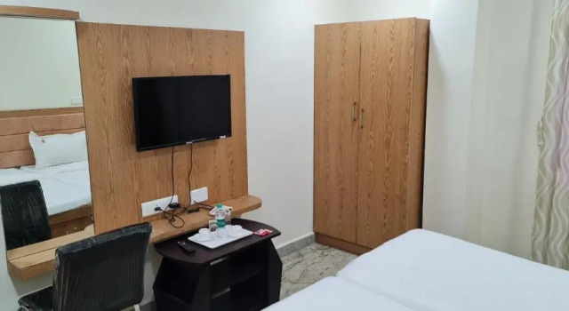 Vijay Shree Inn, Забронировать Отель Отели штата Тамилнада с бассейном, Бассейн