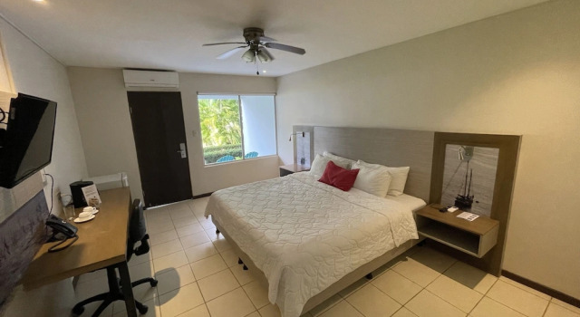 Двухместный номер Standard с балконом Puerto Azul Hotel