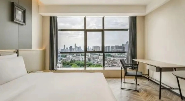 Двухместный люкс Executive с видом на улицу Atour S Hotel Taikoo Warehouse Pearl River Guangzhou