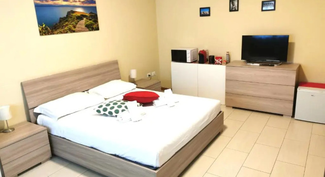 Grab a Flat in Coroneo, Забронировать Отель Отели Триеста 3 звезды, рядом с Замок Святого праведника, 3*