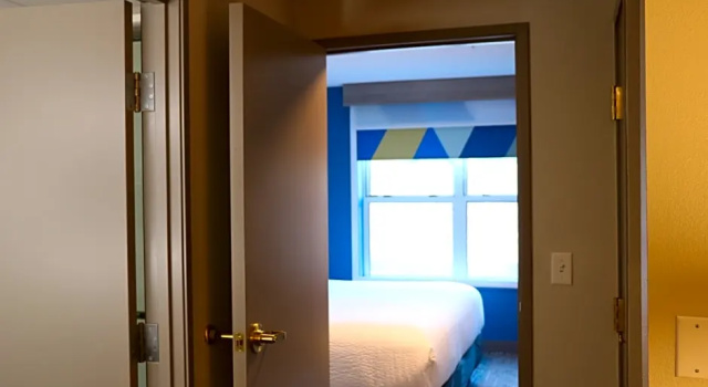 Двухместный люкс c 1 комнатой Holiday Inn Express & Suites Marquette by IHG