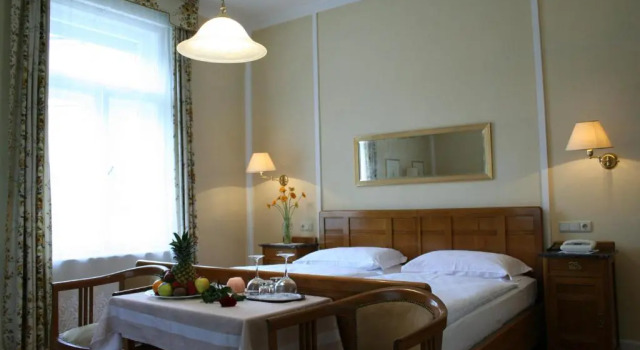 Трёхместный номер Standard Hotel Villa Westend