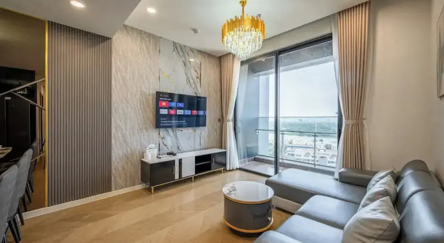 Eaton Park Riverside Luxury Vacation, Забронировать Апарт-отель Отели Хошимина 5 звезд, 5*