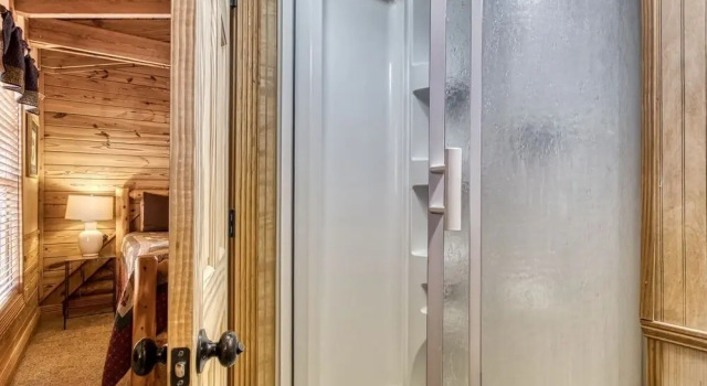 Номер Standard Er20 - Eagles Roost Great Location! - Close To Town! 4 Bedroom Cabin by RedAwning