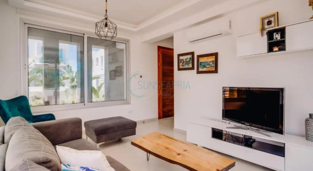 Dream 3bdr villa with private pool near the beach!, Забронировать Вилла Коттеджи Паралимни, Коттедж