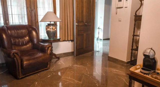 Apartamentos en pleno centro, Aljibe Rodrigo del Campo 1C, Забронировать Апартаменты/квартира Гранада Granada Province, рядом с Музей народных традиций и искусств Los Tiros de Granada