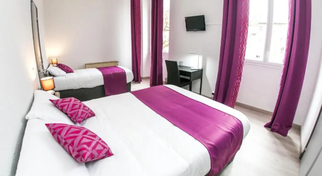 Grand Hotel De France, Забронировать Отель Отели Lozère с завтраком, Завтраки