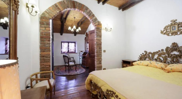 Armona, Boek Hotel Gravere Piemonte