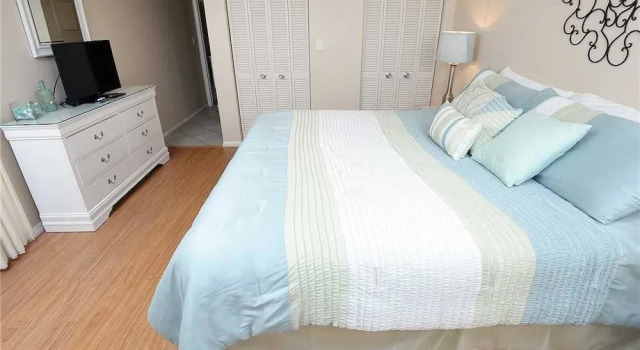Regency Towers 1013 - Two Bedroom Condo, Book Hotel Hoteller i Lower Grand Lagoon med parkering, Parkering
