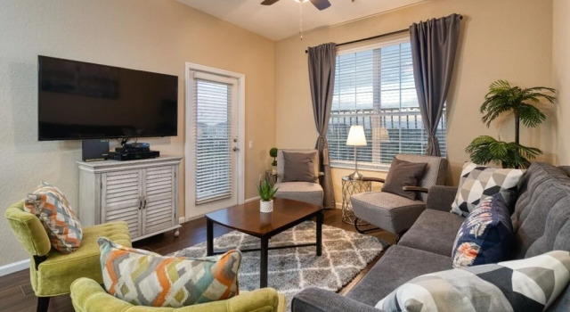 Номер Standard Deluxe 3 Bedroom Apartment Vista Cay Resort 404