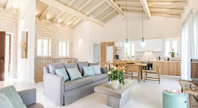Villa Yaisemi by PosarelliVillas, Забронировать Вилла Отели периферии Ионических островов с бассейном, Бассейн