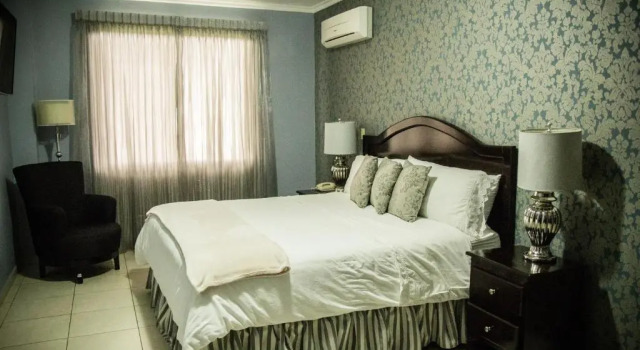 Люкс Hotel Galeria