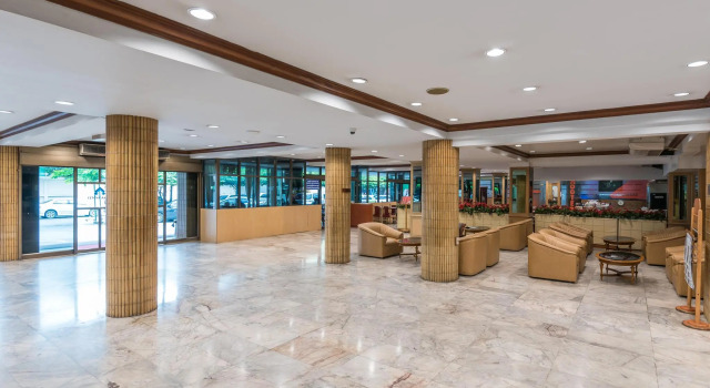 Nana Hotel