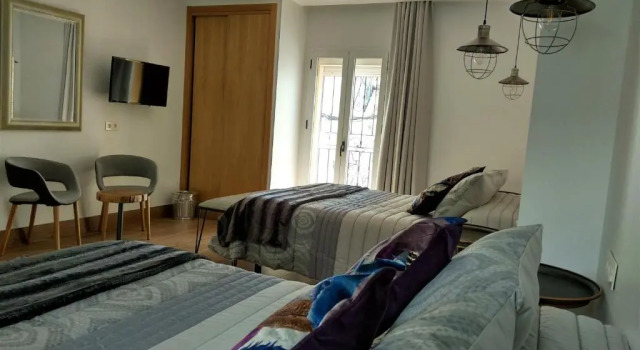 Четырёхместный номер Standard Hostal Enriqueta