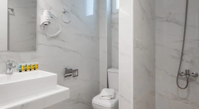 Двухместный номер Deluxe Цокольный этаж с балконом Aiora Suites