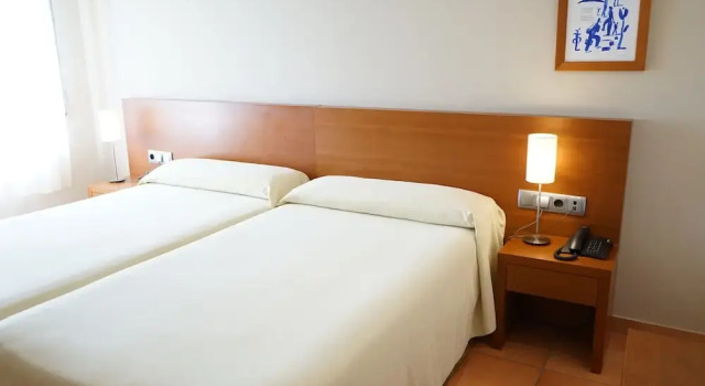 Hotel Santuari, Prenota Hotel Balaguer La Noguera
