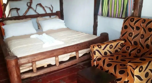 Ruhija Community Rest Camp, Reserva ahora Camping Hoteles de 3 estrellas en Ndorwa, 3*