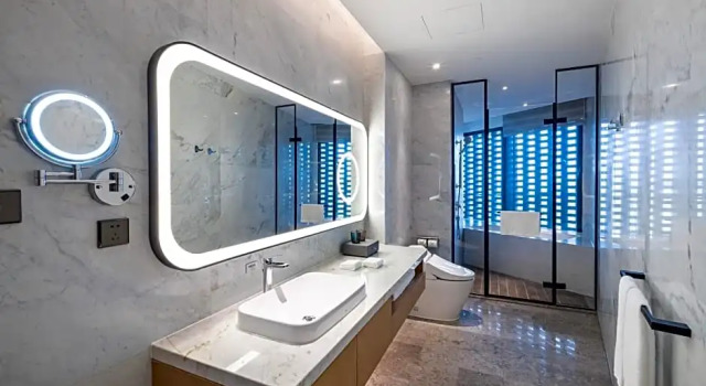 Люкс с видом на бассейн Holiday Inn Shanghai Chongming