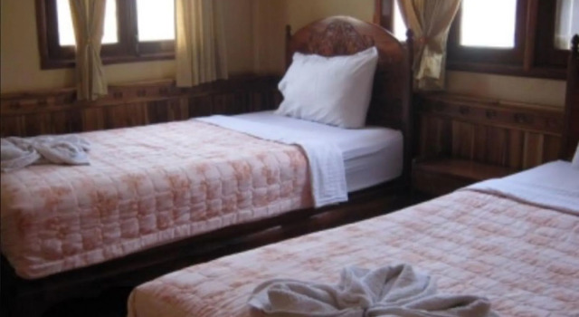 Nittaya Guesthouse, Забронировать Гостевой дом СПА-отели Луангпхабанг, рядом с Haw Pha Bang, SPA-услуги