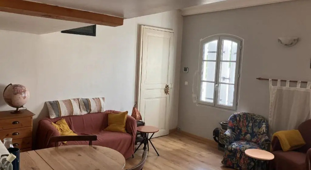 Superb 90m With Wifi Located In Avignon!, Prenota Appartamento Hotel a Alvernia con parcheggio, Parcheggio