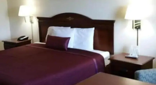 Hoosier Inn- Portland, Prenota Locanda Motel a Indiana, Motel