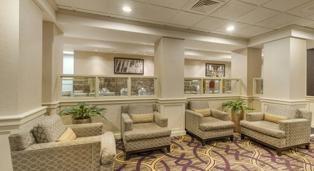 DoubleTree by Hilton Downtown Wilmington - Legal District, Забронировать Отель Отели Уилмингтон с бассейном, рядом с Делавэрский центр современного искусства, Бассейн