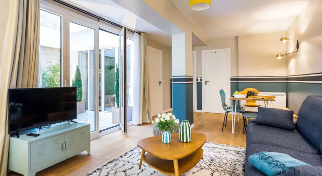 Pied à Terre - Meslay, Забронировать Отель Отели Парижа 4 звезды, 4*