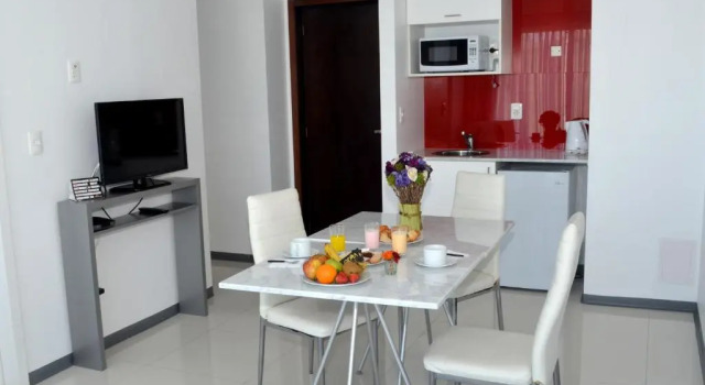 Полулюкс Hotel Gema Luxury Suites