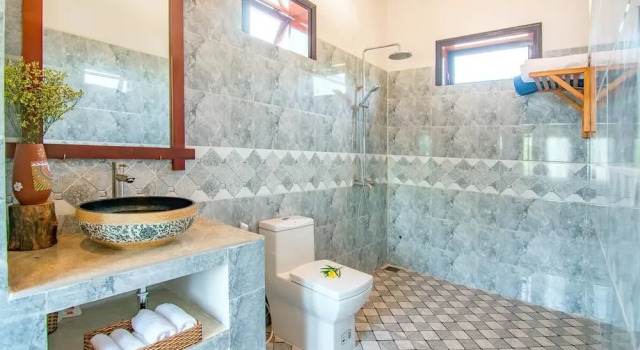Номер Deluxe с балконом Vu Nhi Homestay