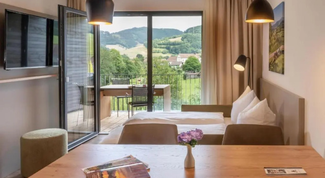 Апартаменты Deluxe Goldener Adler Oberried - Hotel & Appartements