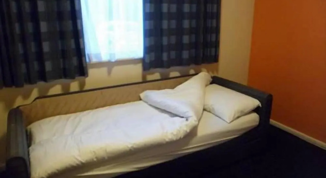 Номер Economy Metro Inns Huddersfield